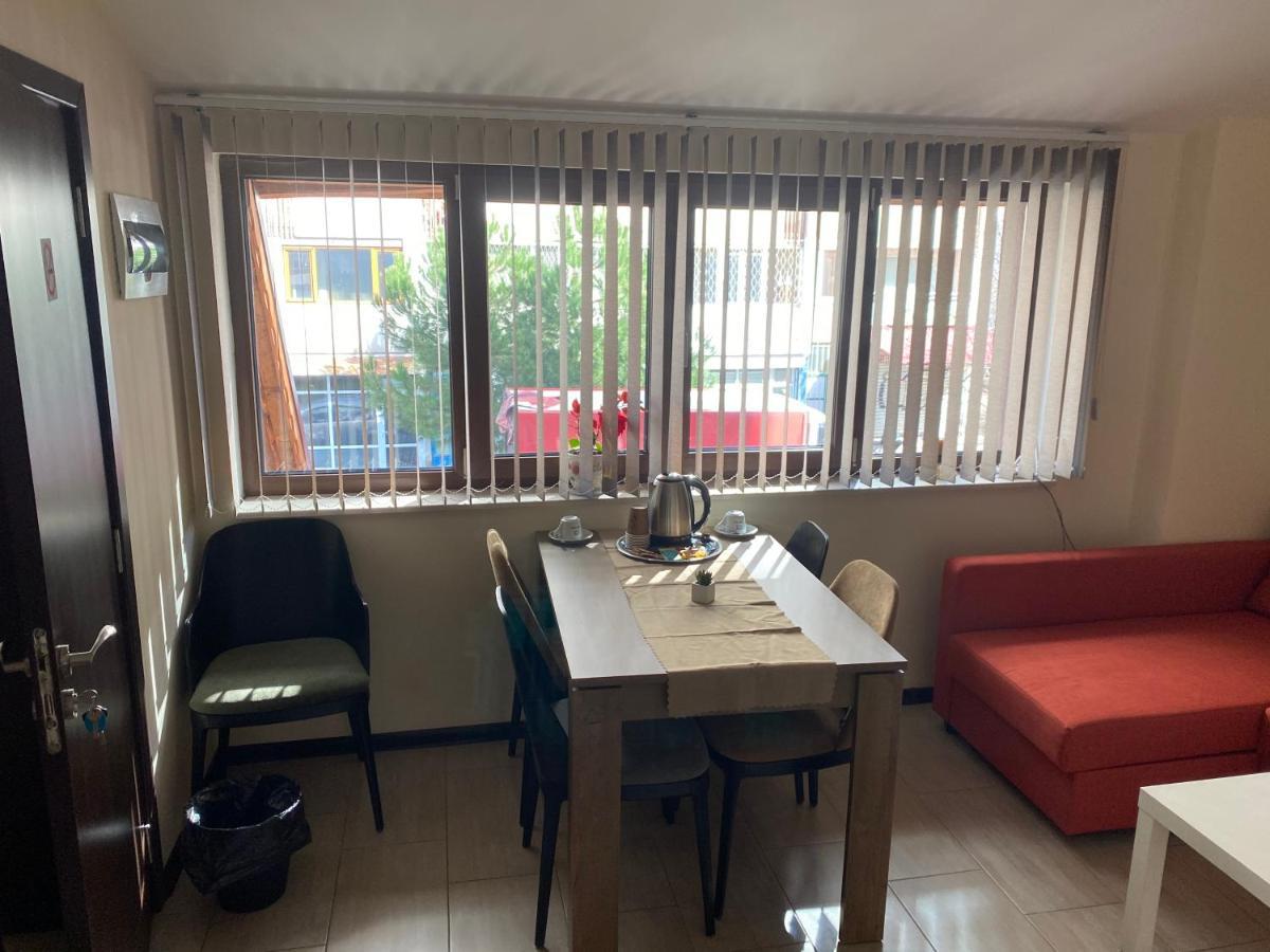 Готель Sofia Family House - Free Parking Екстер'єр фото