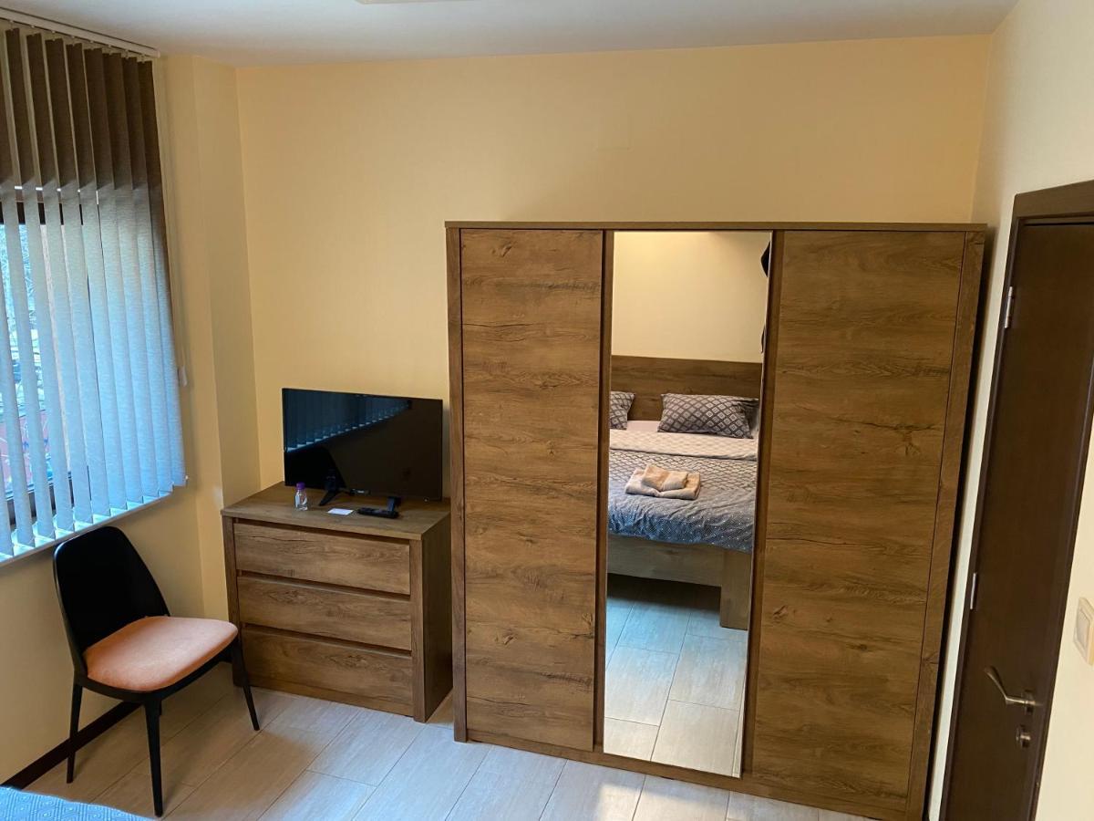 Готель Sofia Family House - Free Parking Екстер'єр фото