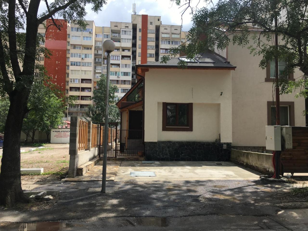 Готель Sofia Family House - Free Parking Екстер'єр фото