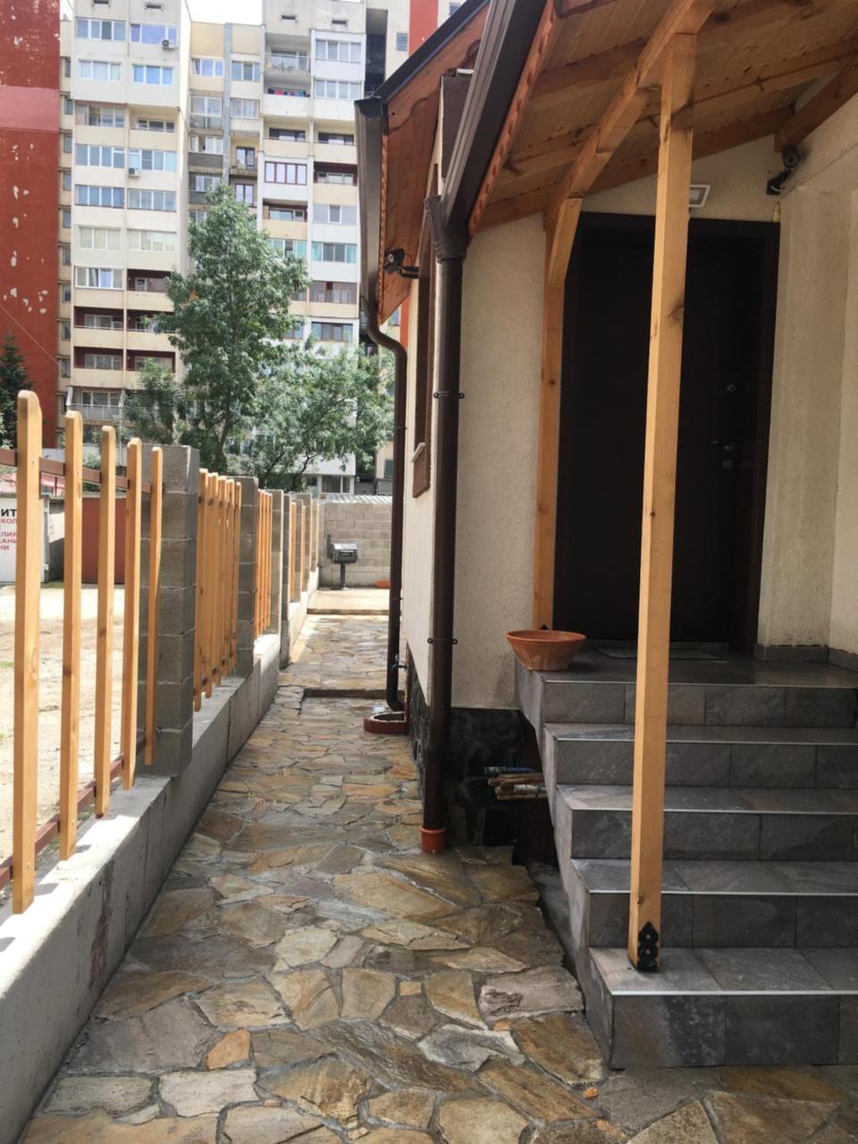 Готель Sofia Family House - Free Parking Екстер'єр фото