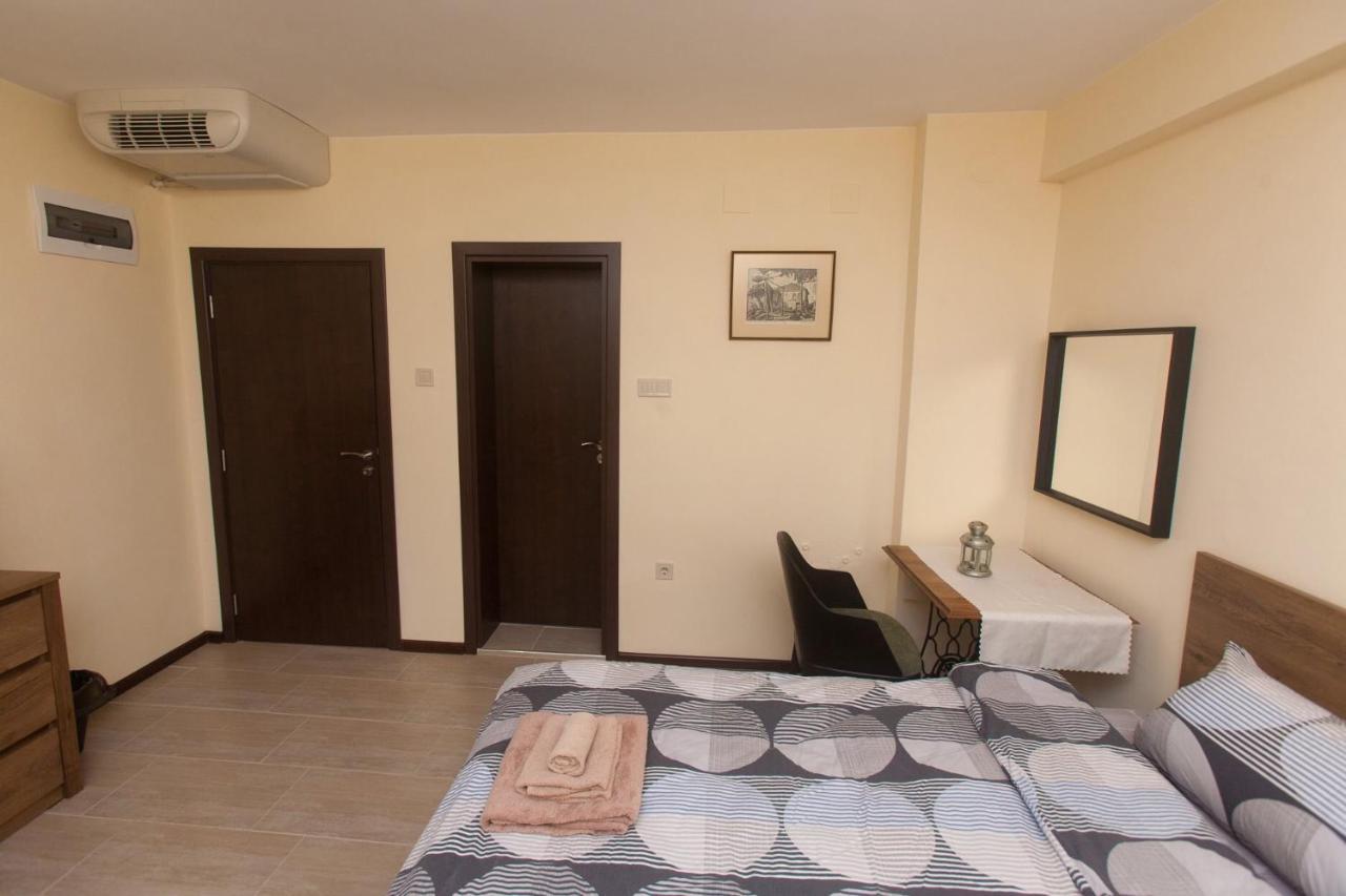 Готель Sofia Family House - Free Parking Екстер'єр фото