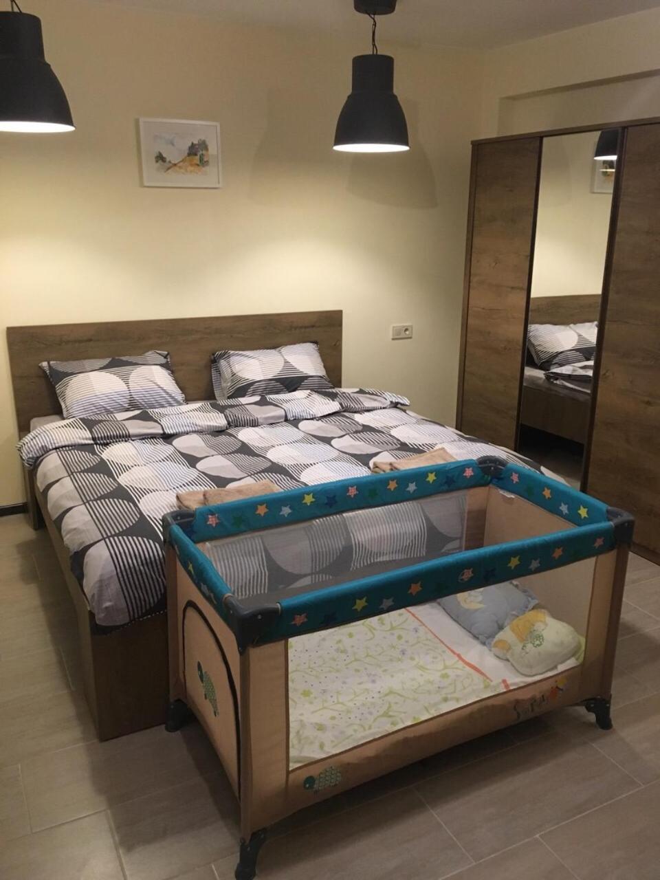 Готель Sofia Family House - Free Parking Екстер'єр фото