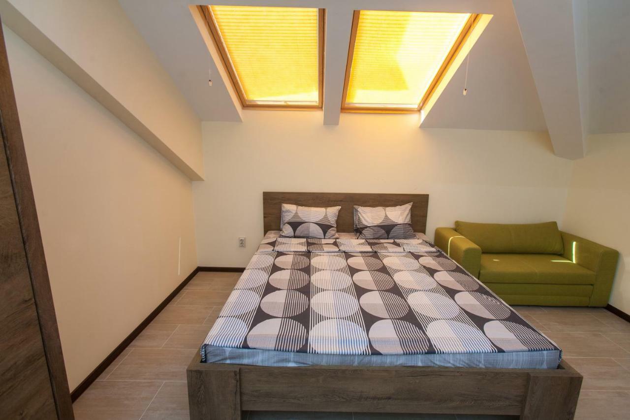 Готель Sofia Family House - Free Parking Екстер'єр фото